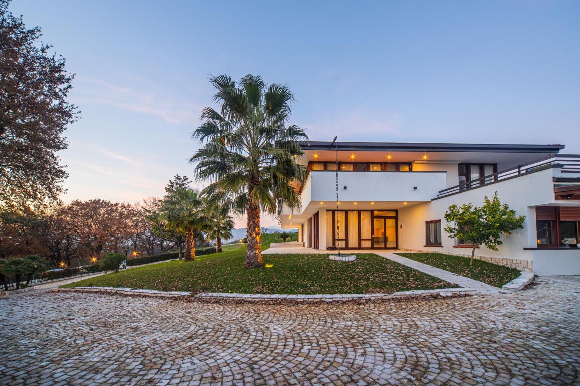 Aria - Villa Di Campagna Montecorvino Rovella Екстер'єр фото